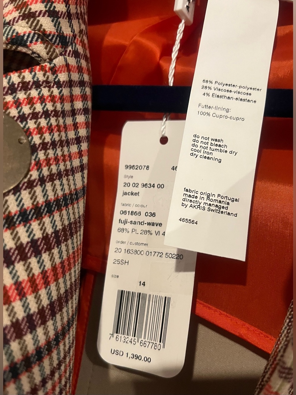 Akris Punto Plaid Cropped Jacket Blazer in colors Fuji-Sand-Wave - Picture 16 of 16